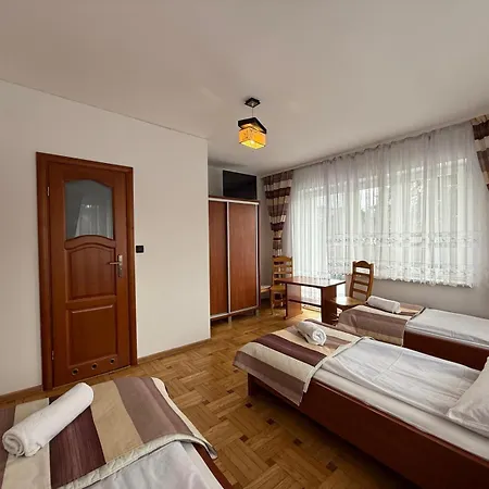 W Gorach Savanna בית הארחה 3*