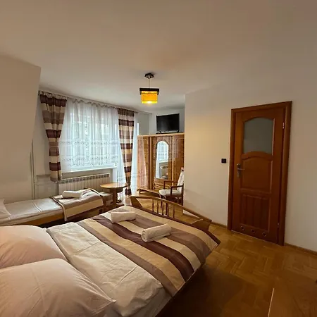 W Gorach Savanna Gæstehus