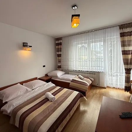 W Gorach Savanna Gæstehus *