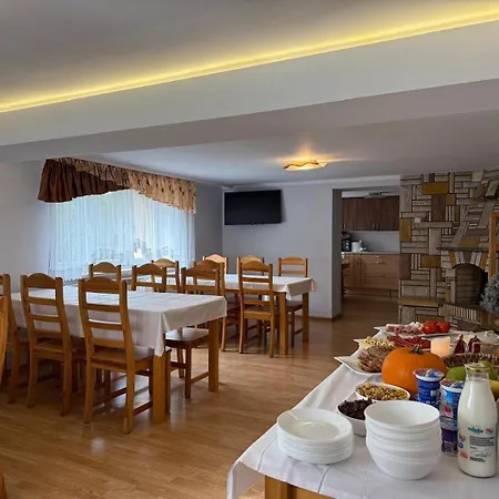 W Gorach Savanna בית הארחה