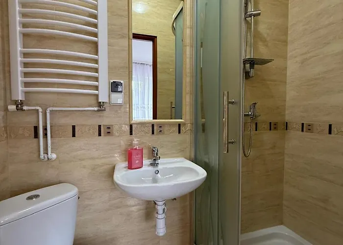 Pensión W Górach Savanna 3*